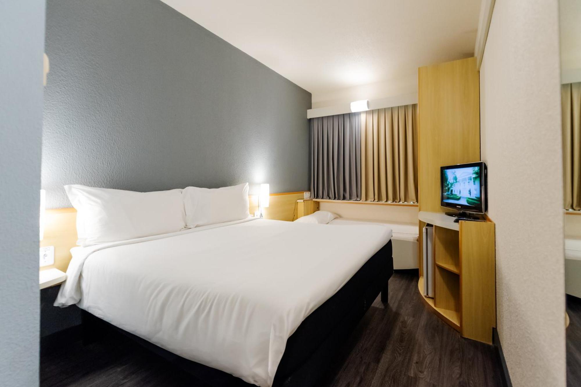 Ibis Criciuma Hotel Criciuma  Buitenkant foto